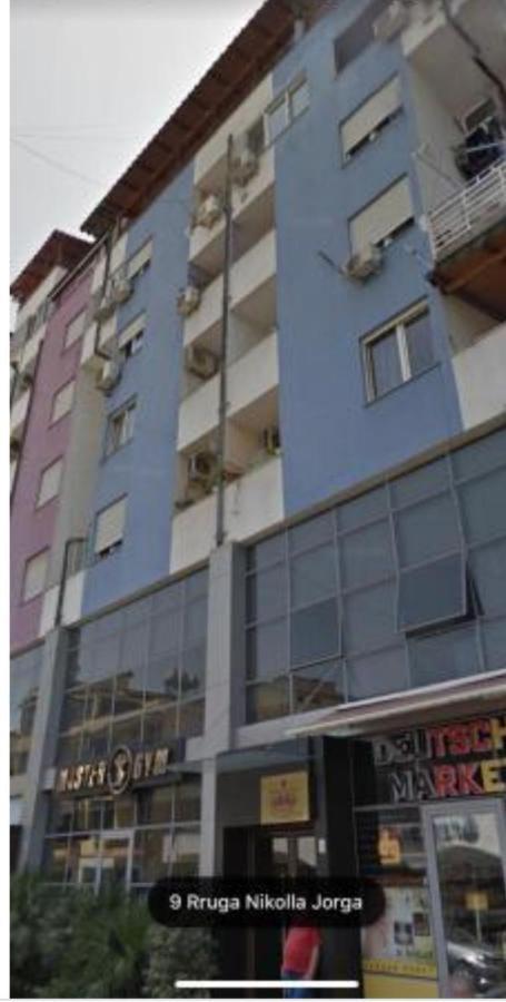 White Apartment Tirana Buitenkant foto